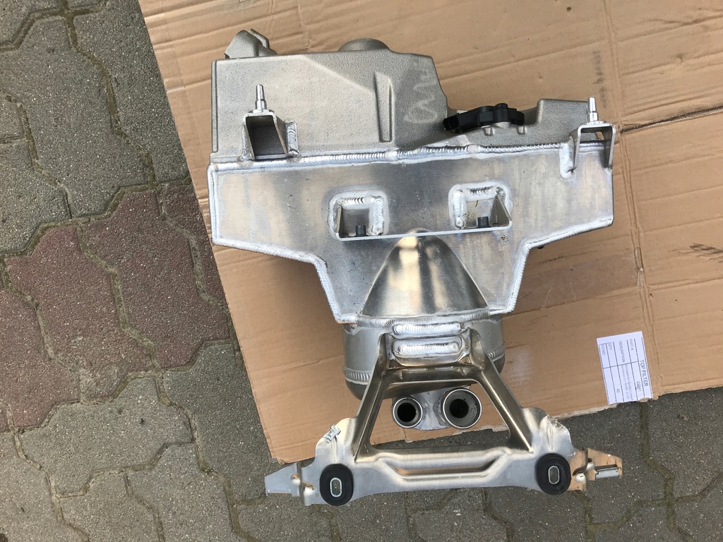 фото №6, Audi r8 5.2 v10 plus піддон оливи бак