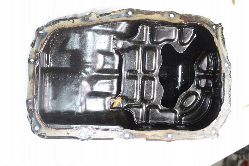 фото №2, Toyota yaris i поддон масляная поддон масла