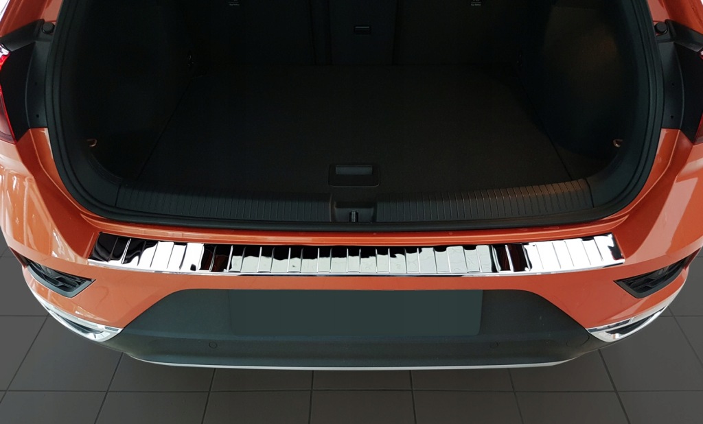 фото №2, Volkswagen t-roc накладка молдинг na бампер зеркало