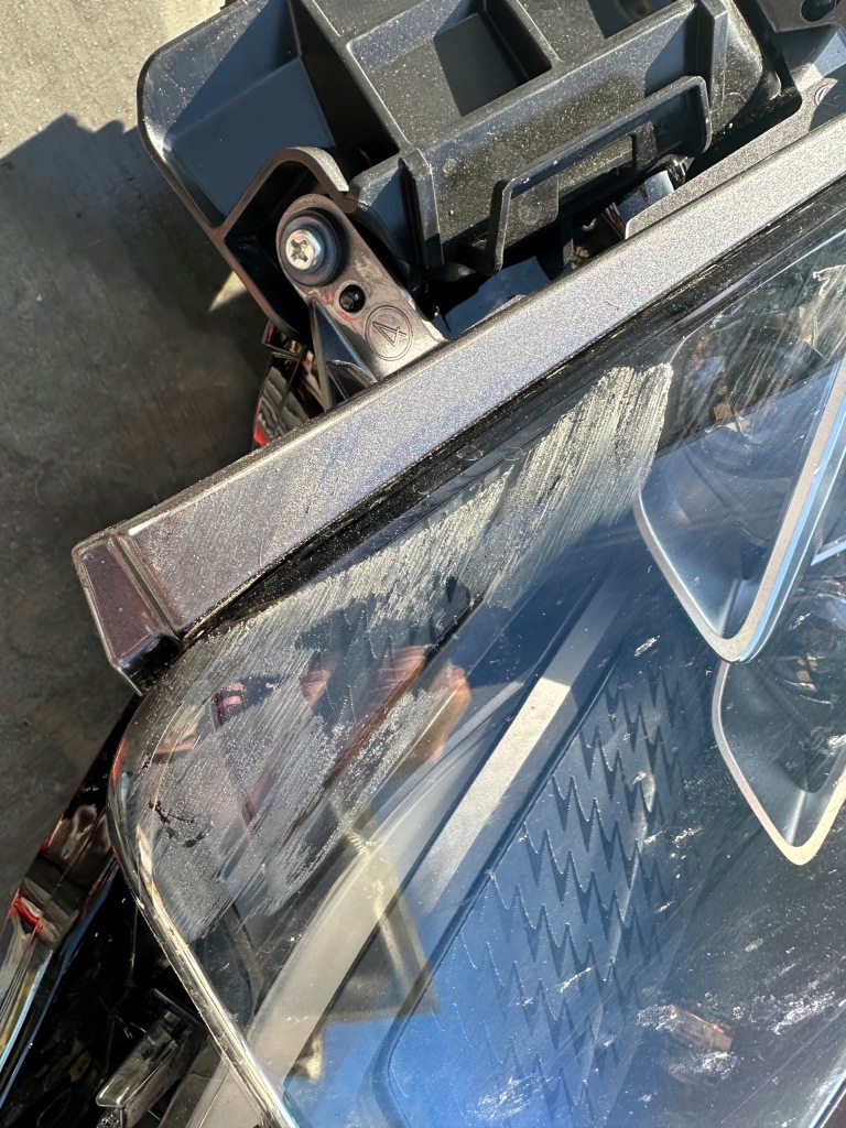 Купити Фара праві перед full led lexus lc500 європа  пошкоджена