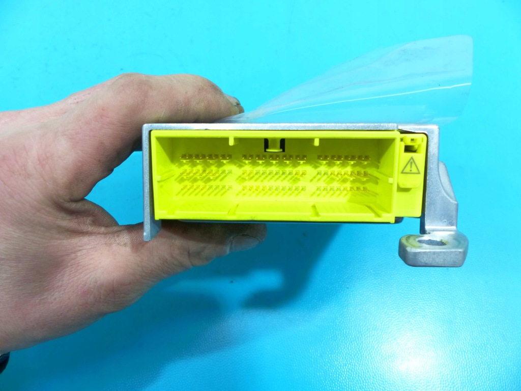 фото №4, Блок керування подушок подушка безпеки lexus ls iv 06-12