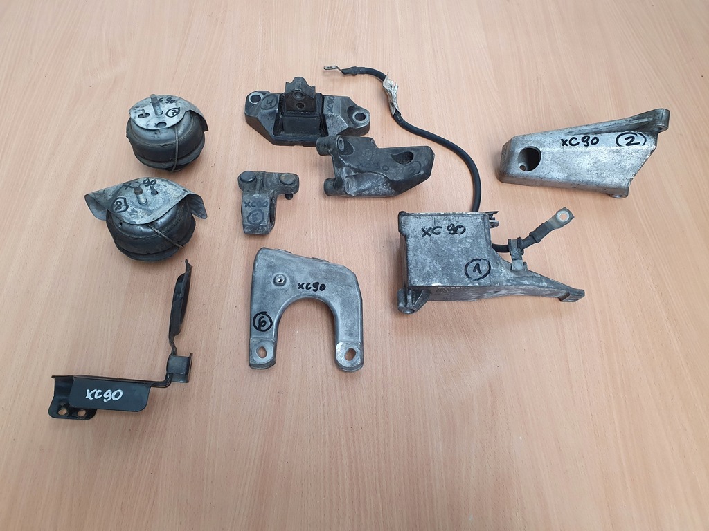 фото №1, Кронштейн подушка кронштейн двигуна volvo xc90 i 4.4