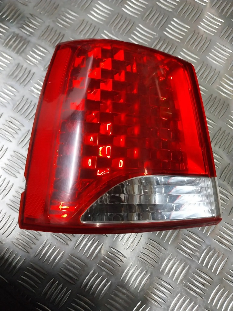 фото №1, Kia sorento 2011 924012f0 лампы задние