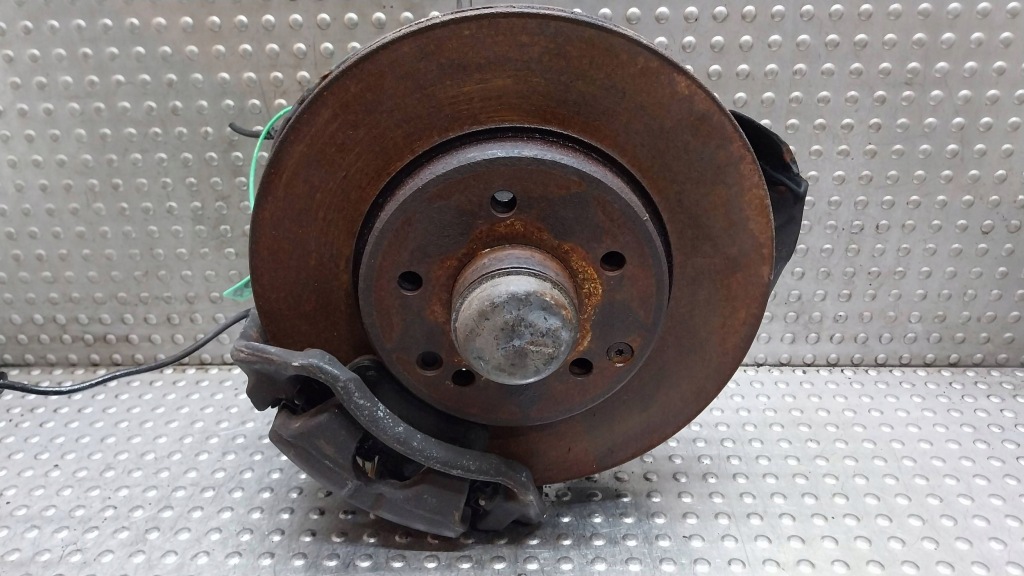 фото №1, Поворотний кулак ступиця супорт правий перед 20901 mercedes w203 w209 slk r171