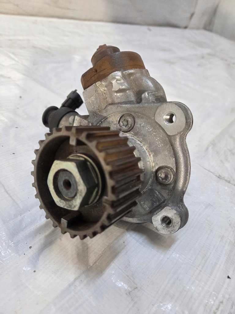 фото №1, Насос пального упорскування zafira c insignia a 2.0 cdti 55494494