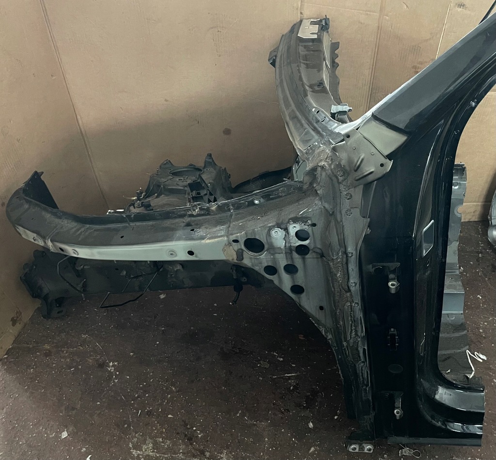 фото №1, Audi q7 4m чверть лівий перед