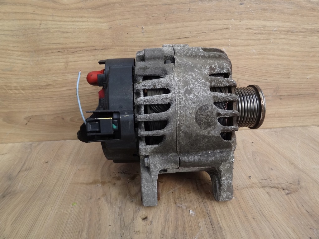 фото №1, Dacia dokker stepway 2015 1,2 tce генератор 231007842r оригінал