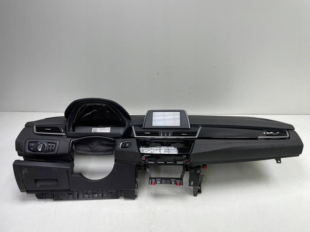 фото №1, Панель приладів консоль bmw 2 grand tourer