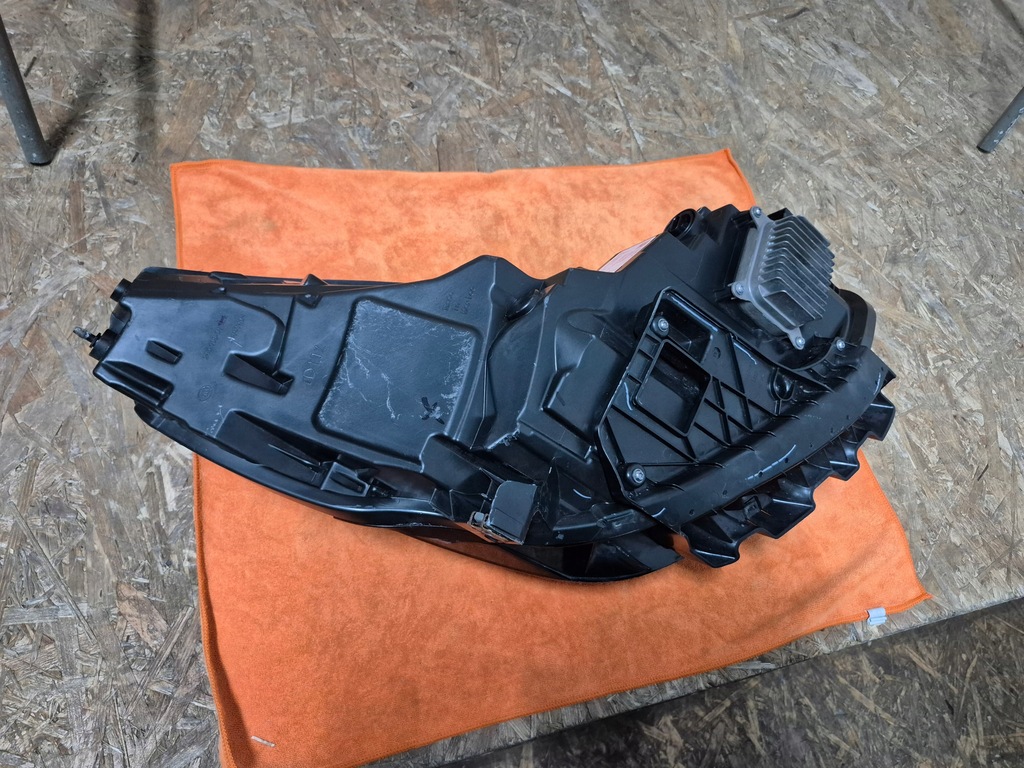 фото №10, Tesla 3 iii y lift лампа передняя перед левая