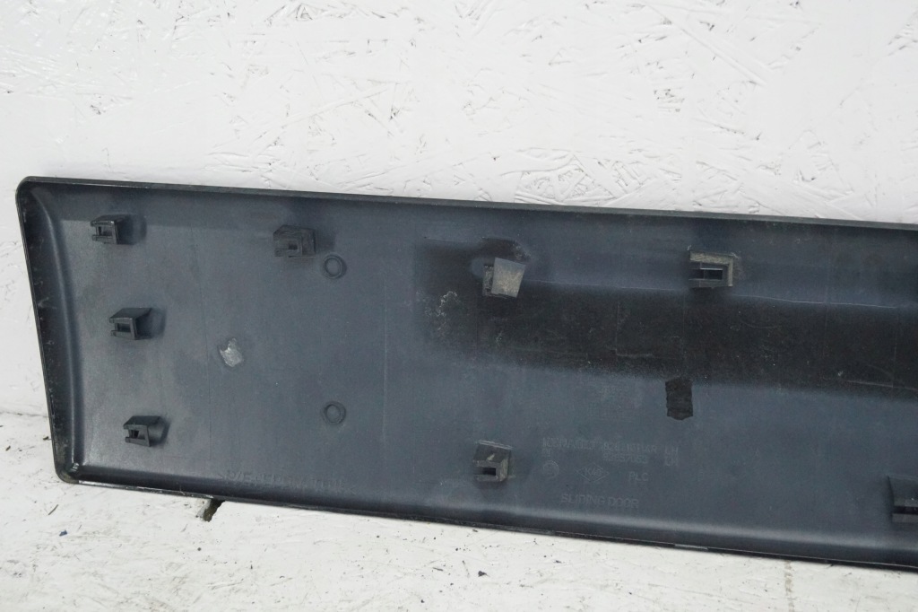 фото №5, Молдинг дверь левая trafic vivaro 828210114r