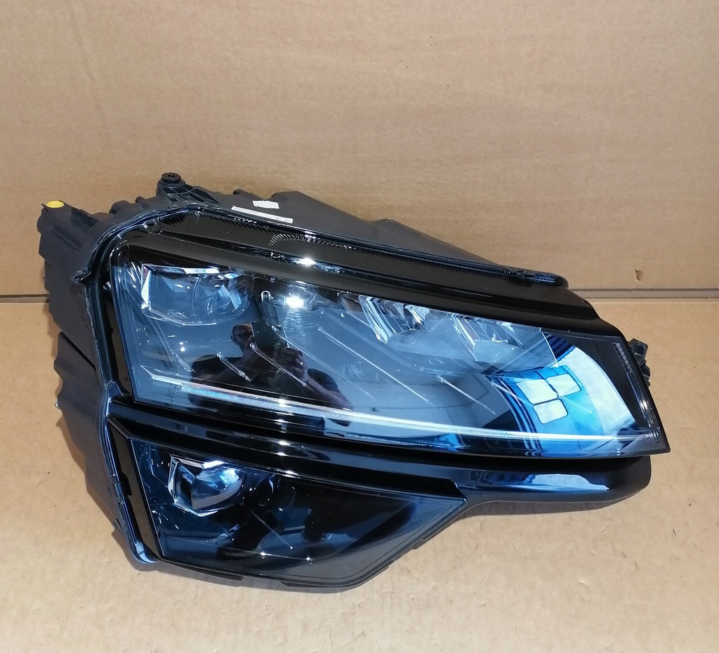 фото №1, Skoda karoq лампа фара правый full led