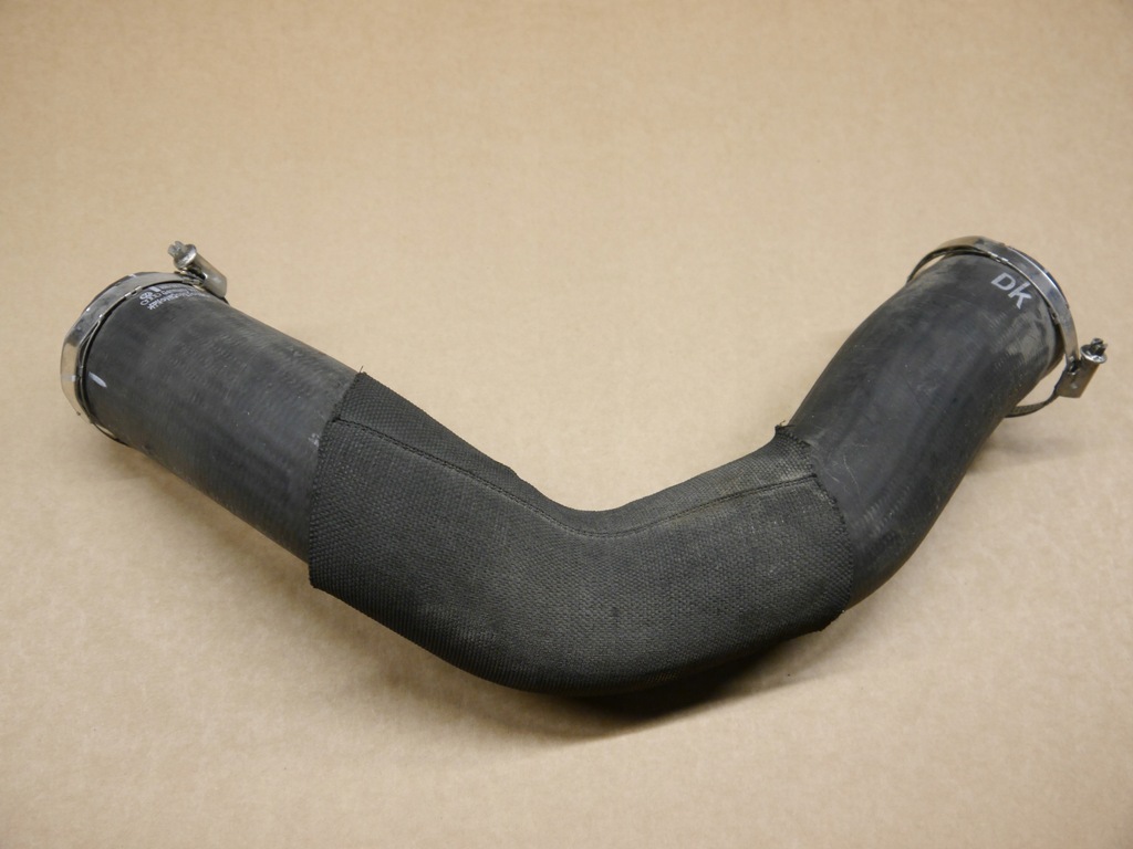 фото №1, Audi q7 4m шланг интеркулер 4m0145737m