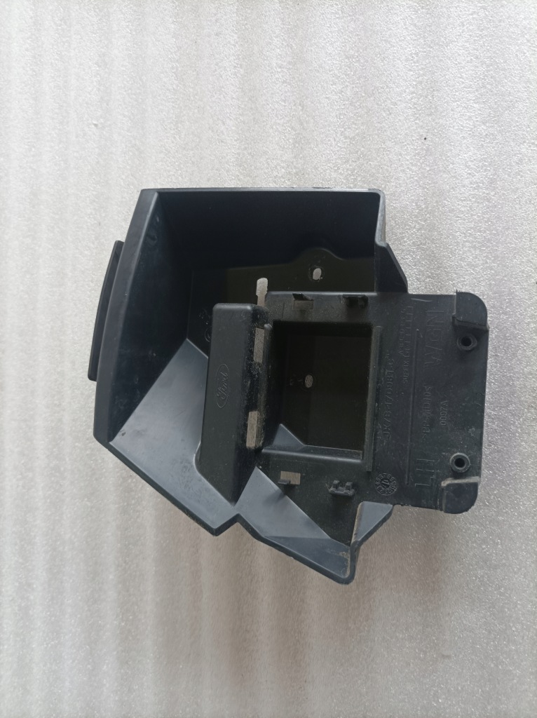 Купить Ford s-max mk2 направляющая бампера левый задняя