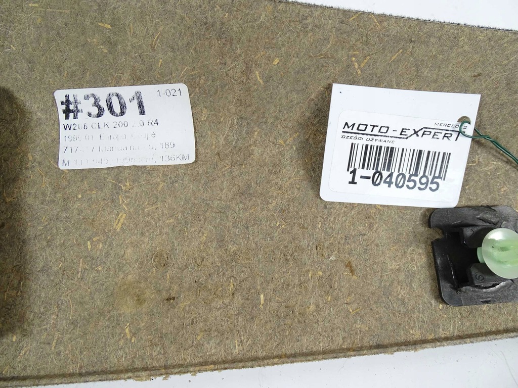 фото №3, Mercedes clk w208 защита обшивка стойка левый задняя