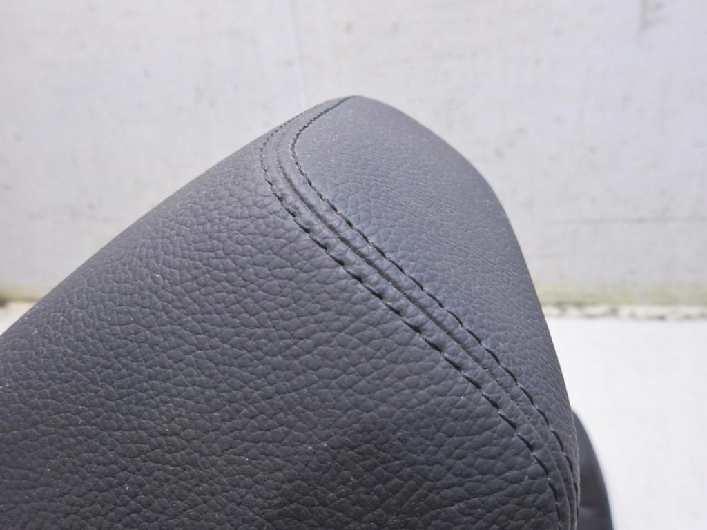 фото №5, Подголовник задняя задний mercedes w212