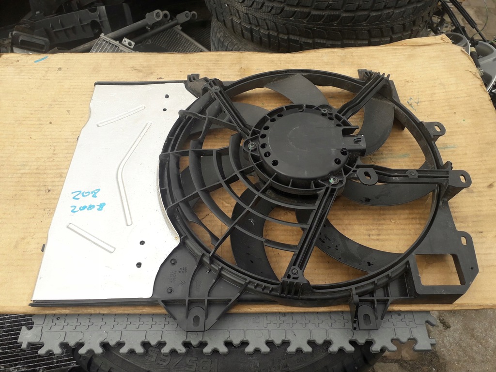 фото №2, Вентилятор корпус peugeot 208 2008