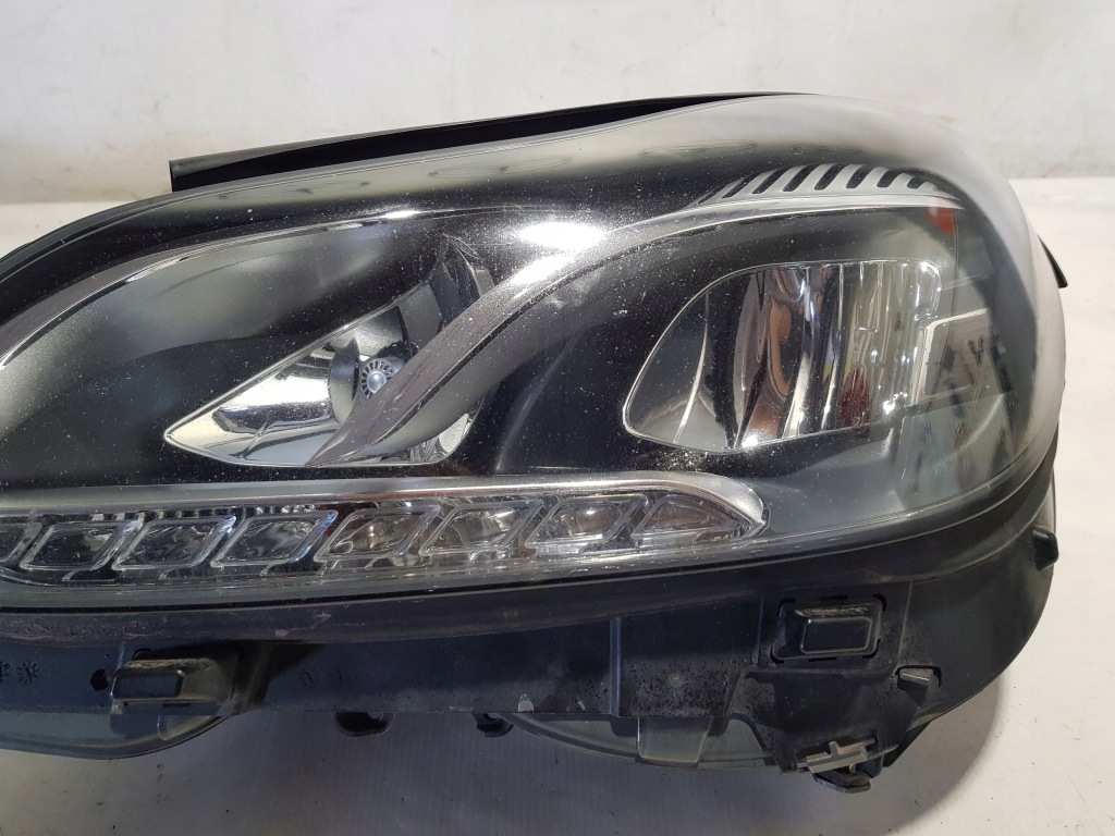 фото №3, Лампа led левая перед mercedes w212 lift комплектная