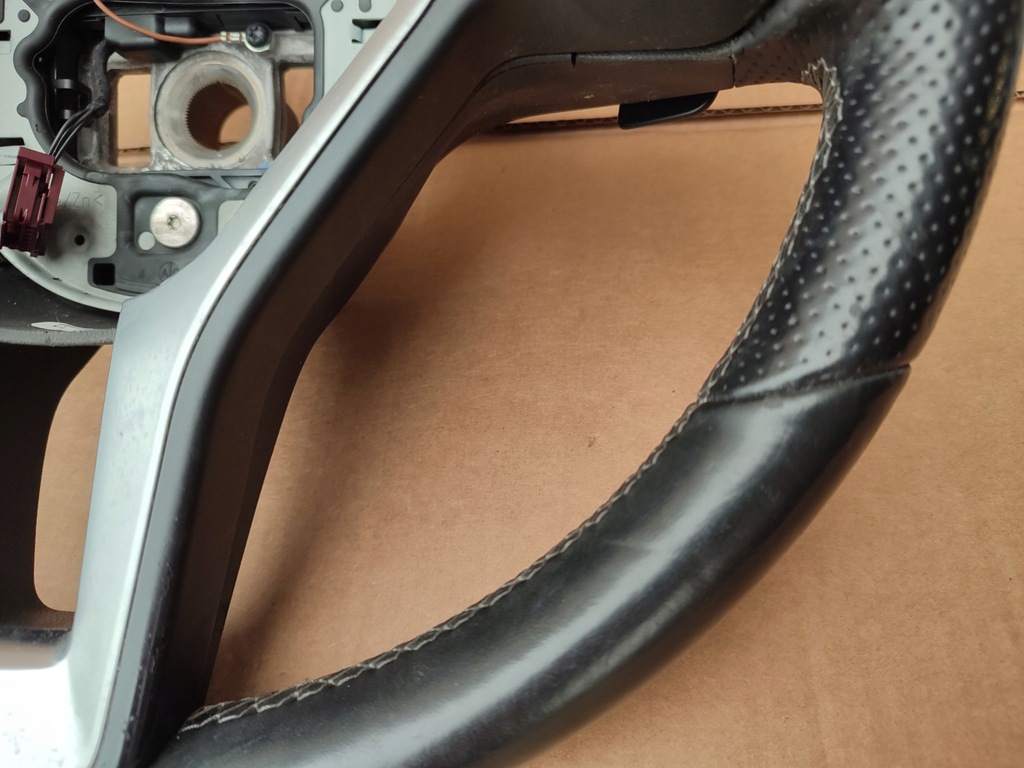 фото №7, Повітропровід шкіряний мультифункція пелюстки перемикання mercedes glk x204 lift a2184606218