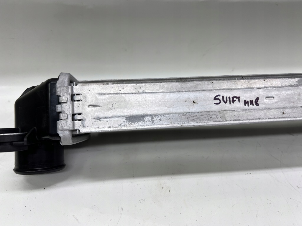 фото №5, Suzuki swift mk8 інтеркулер