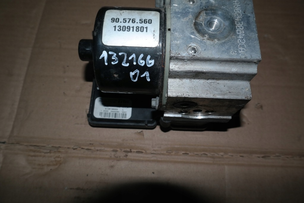 фото №1, Насос abs vectra b