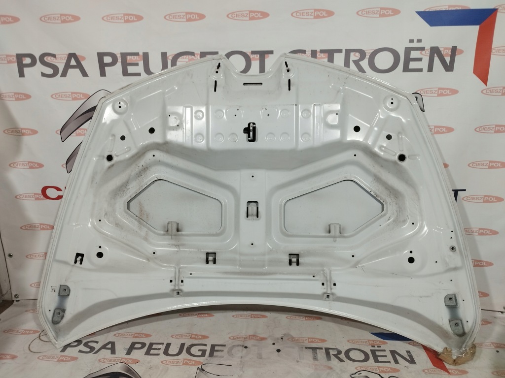 Капот двигуна кришка renault clio iv 2012- оригінал білий в Україні