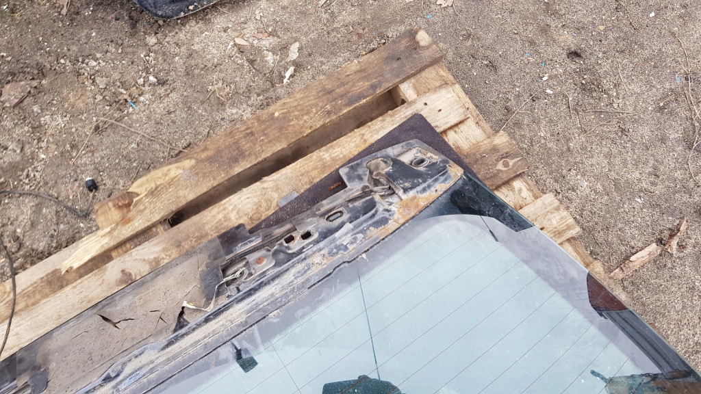 фото №6, Bmw e46 скло кришки задня