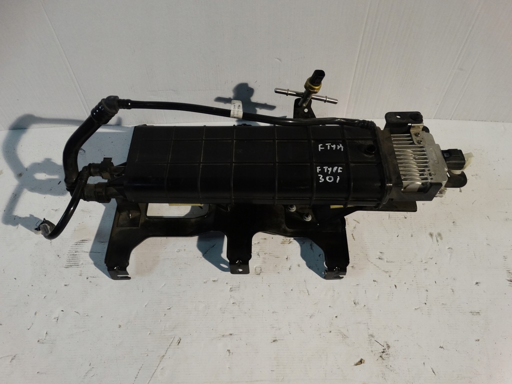 фото №1, Idealny фильтр угольный jaguar f-type 3.0i 1