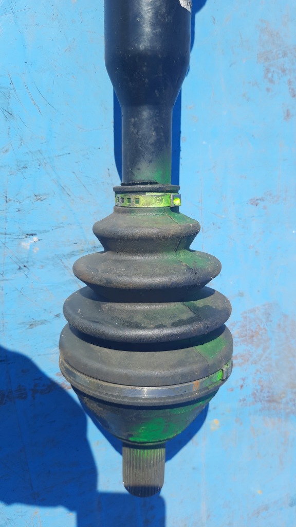 фото №3, Привідний вал ліва автоматична коробка передач volvo xc60 2.4 d5 30783068