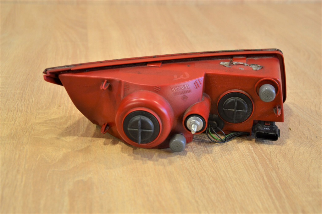 фото №2, Лампа кришки правий задня renault laguna iii coupe