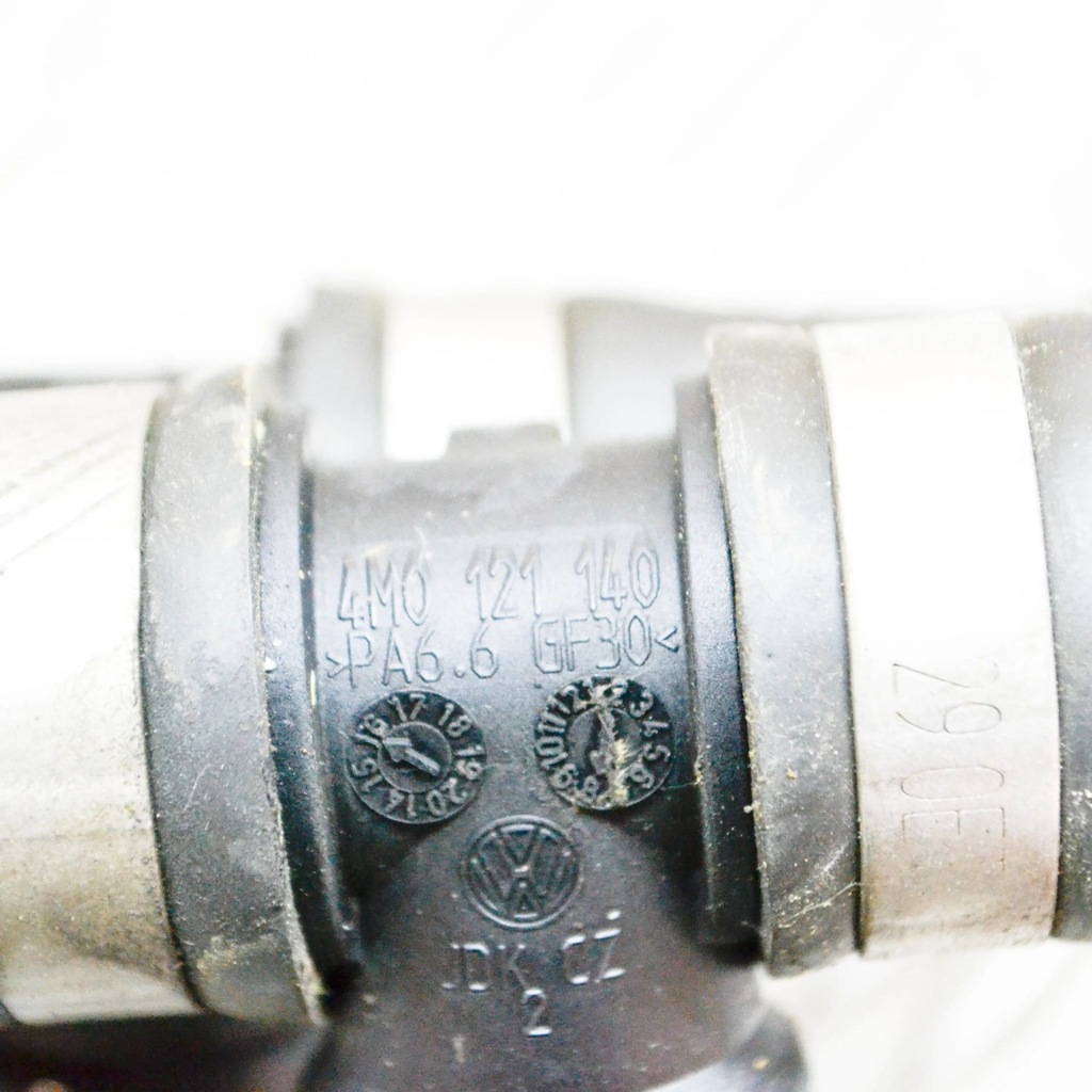 фото №9, Audi q7 4m 2016 шланг / wąż радиатора