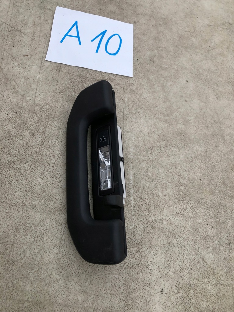 фото №1, Mercedes w205 ручка кронштейн потолочный a0009069005