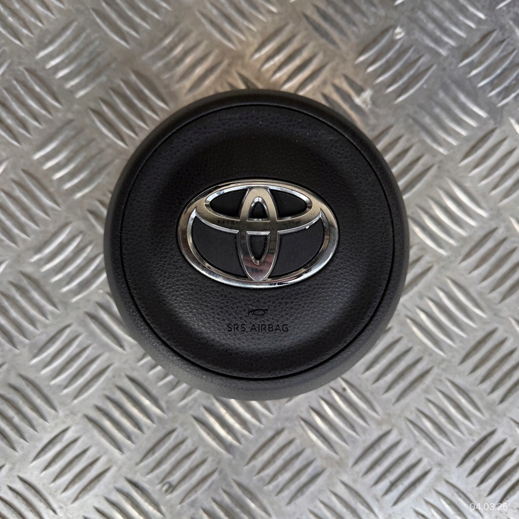 фото №5, Приборная панель комплектная подушка безопасности консоль ремни приборная панель toyota yaris cross 2022 rok