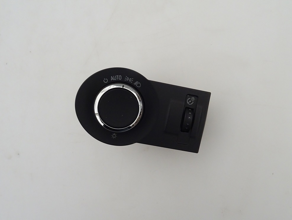 фото №1, 2010+ camaro выключатель переключатель света кнопка