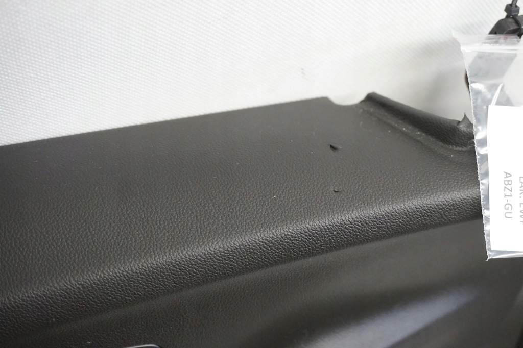 фото №4, Обивка дверь комплект opel grandland x