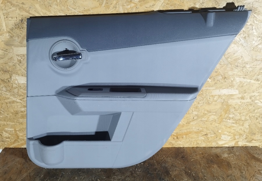 фото №1, Обшивка обивка дверь правый задняя dodge avenger