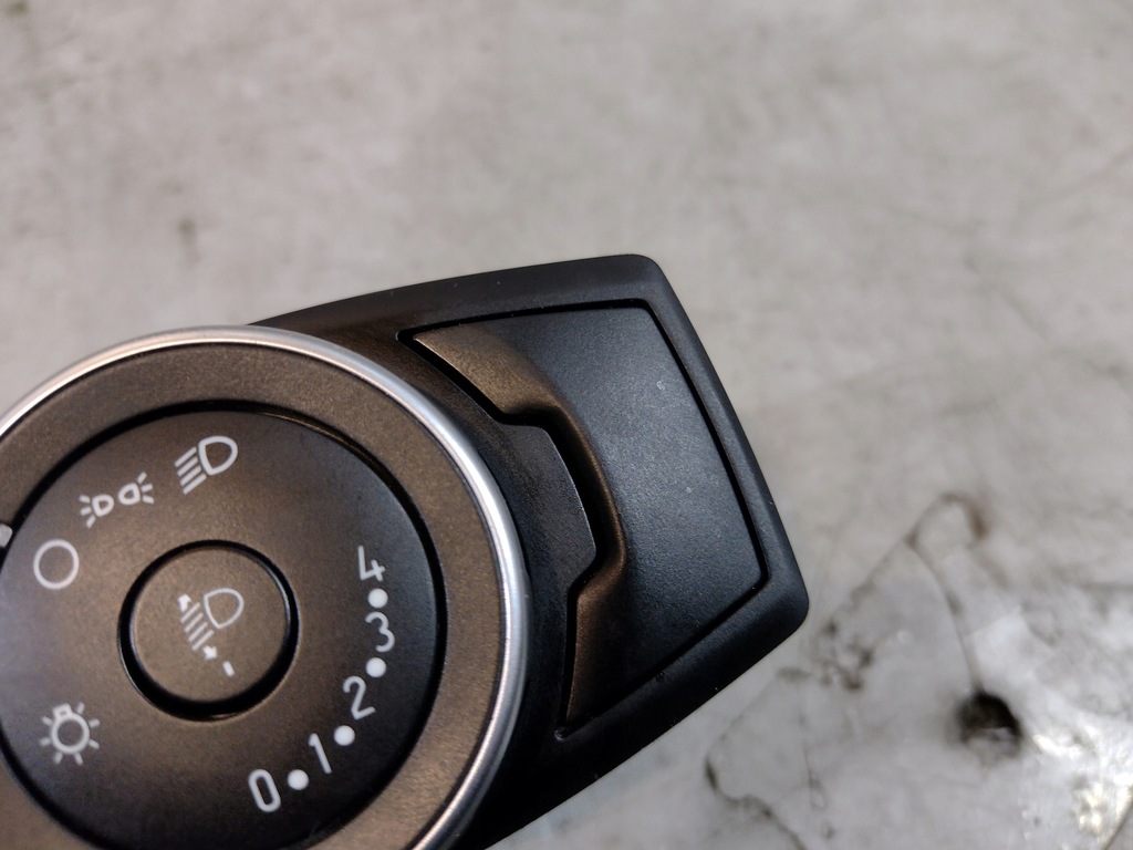 фото №11, Выключатель света ford focus mk3 iii 3 lift f1et13a024ga