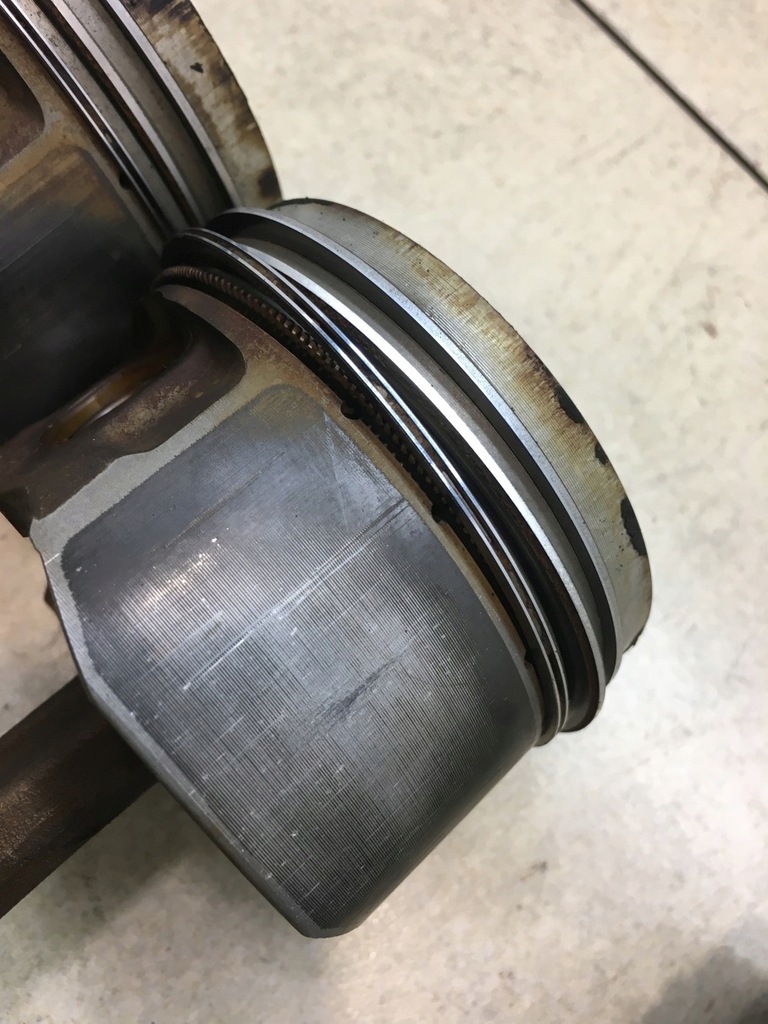 фото №7, Поршень шатун audi a3 8l 1.8 80975