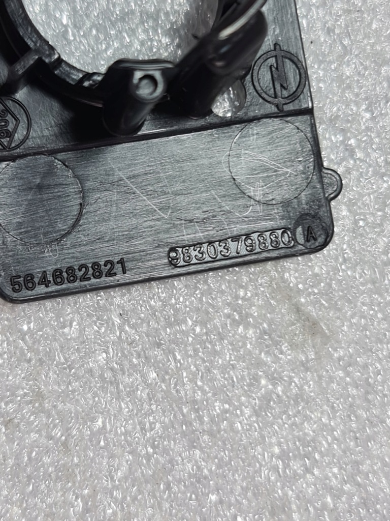 фото №9, Opel corsa f кронштейн держатели датчиков парковки pdc 1663828080