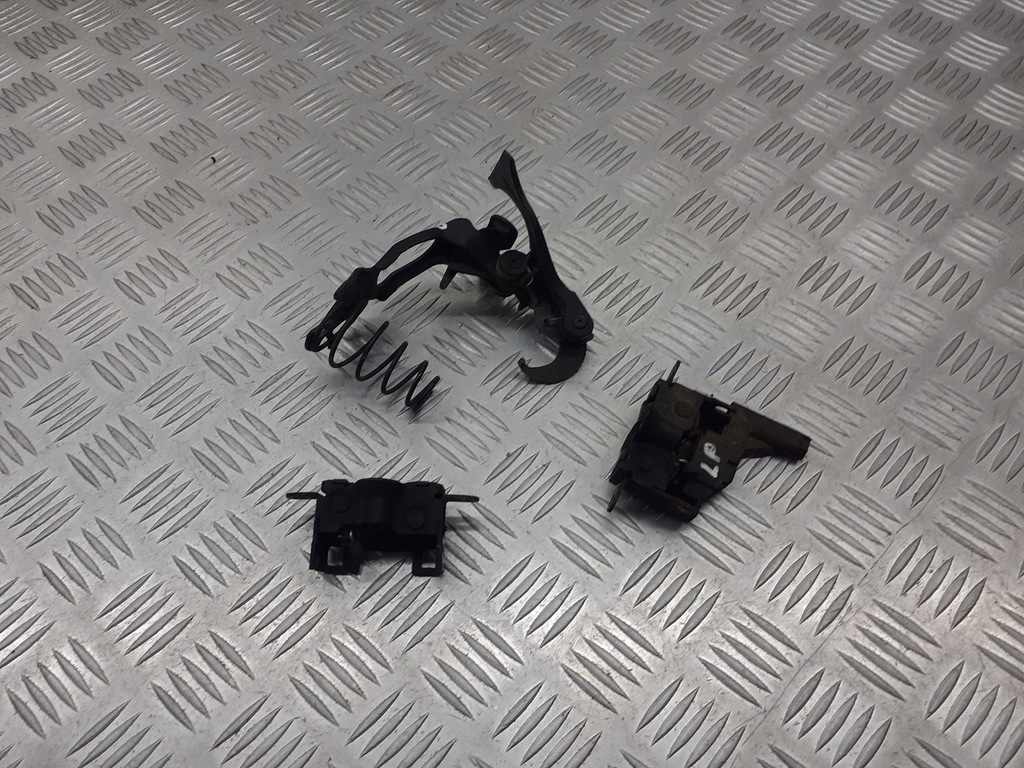 фото №6, Замок передней капот mercedes clk200