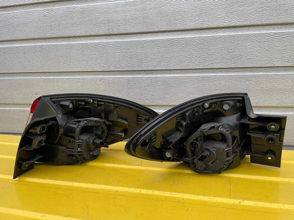 фото №4, Renault captur i лампа правая задняя lift