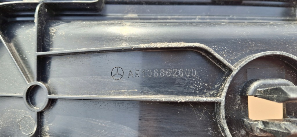фото №10, Mercedes sprinter w907 w910 молдинг накладка поперечина порог задняя a9106862600