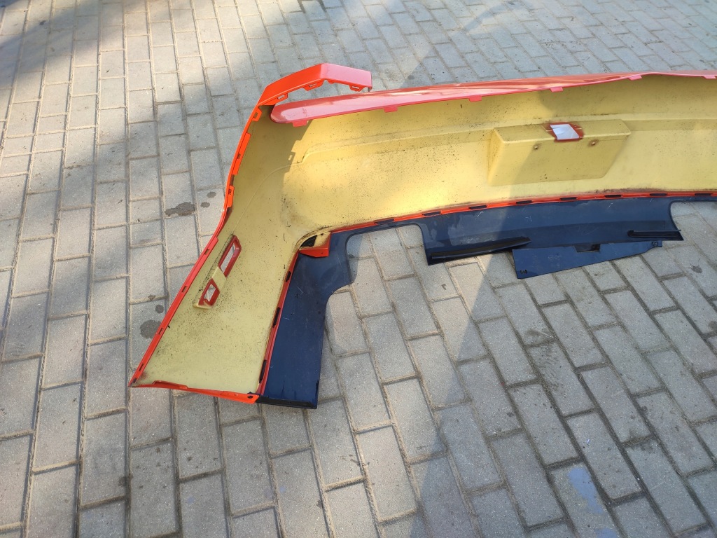 фото №7, Бампер задний dodge chellenger 15-