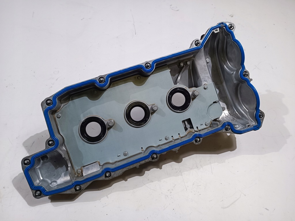 фото №6, Кришка захист клапанів ліва chevrolet camaro 3.6 v6 2012-2015