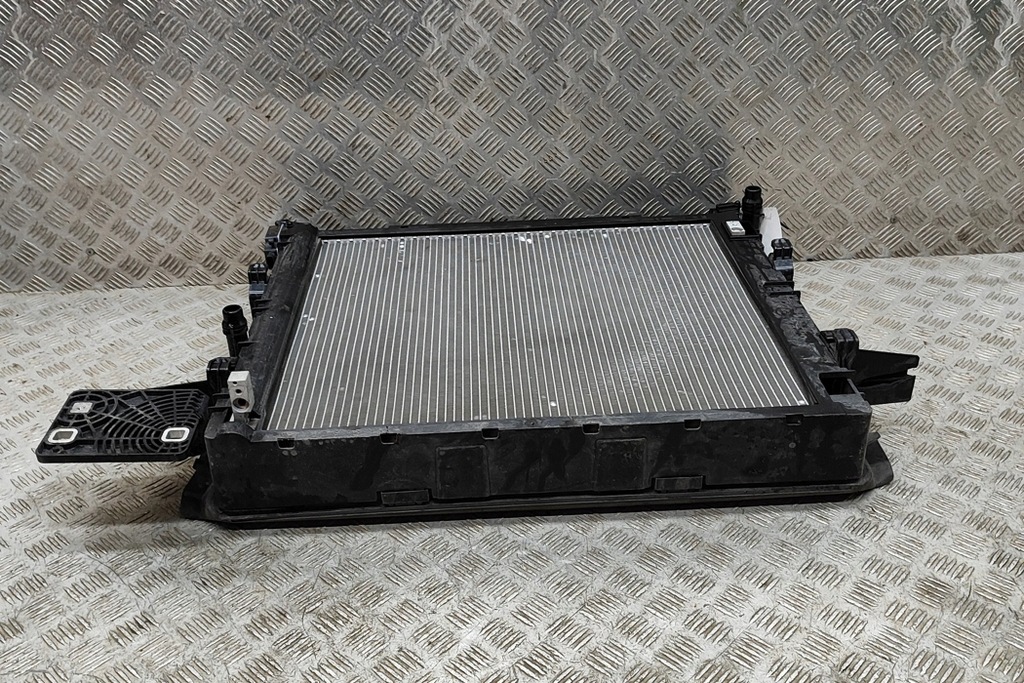 фото №6, Vw id.3 e11 частини охолоджувальний 1ea121251b електрика 107kw 2021