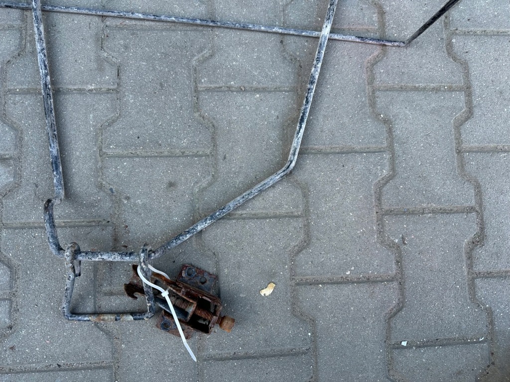 фото №4, Renault kangoo ii iii кронштейн корзина колеса запасного