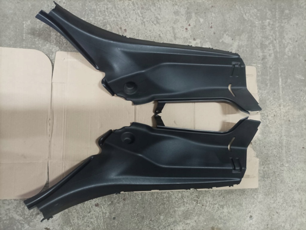 фото №1, Mercedes w117 cla защита обшивка стойка задняя задняя правая левая