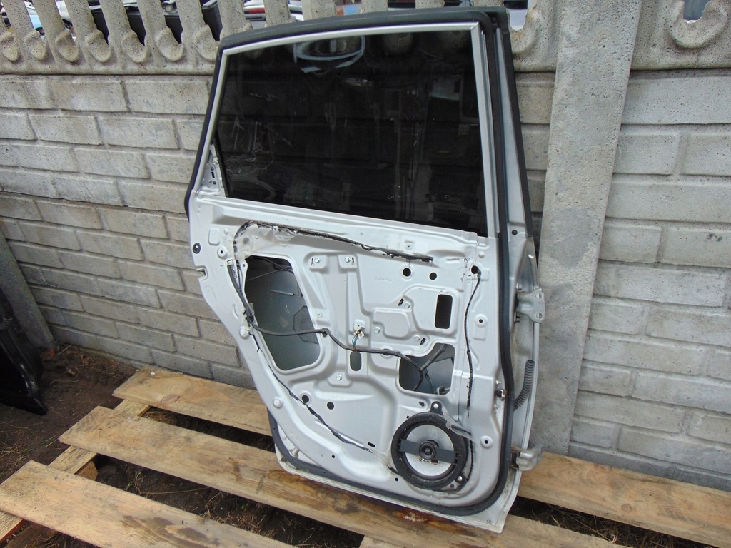 фото №12, Дверь левый задняя subaru impreza iii gh c3s
