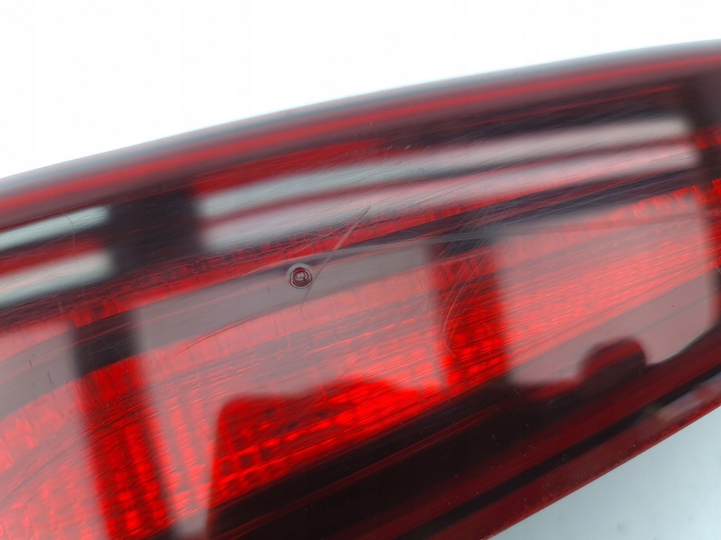 фото №12, Hyundai kona i 2020 левая сторона лампы задние