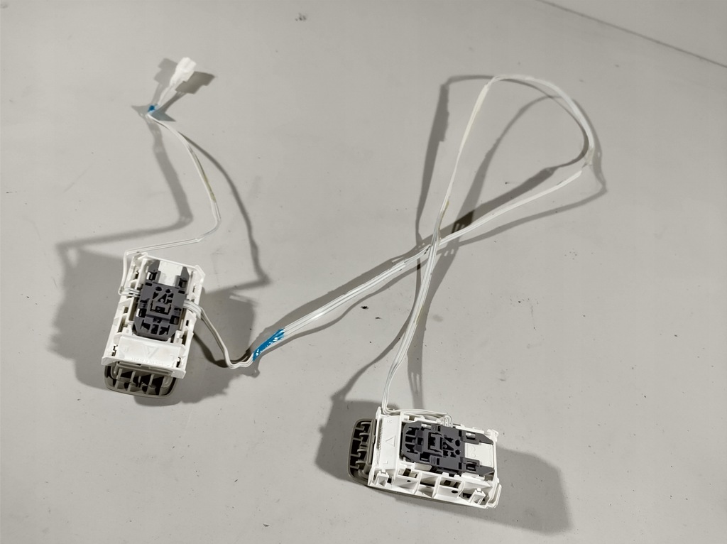 фото №7, Infiniti q50 13- лампа потолочный комплект