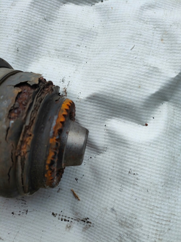 Bmw x3 f25 n47 xdrive приводной вал правый  перед 7598028 Недорого